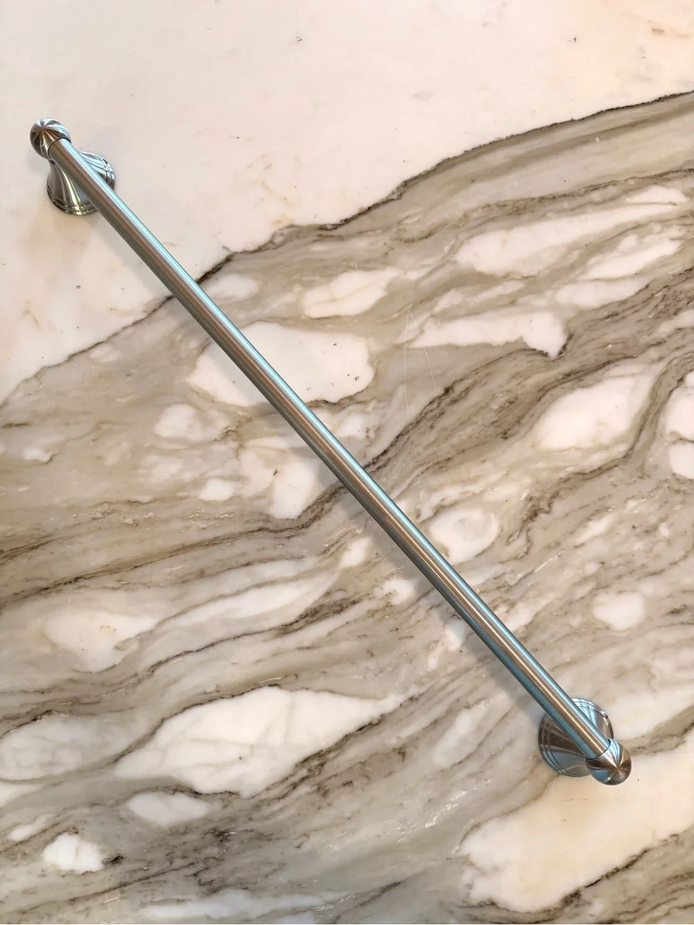 Classic 4-Piece Bathroom Accessory Set in Brushed Nickel